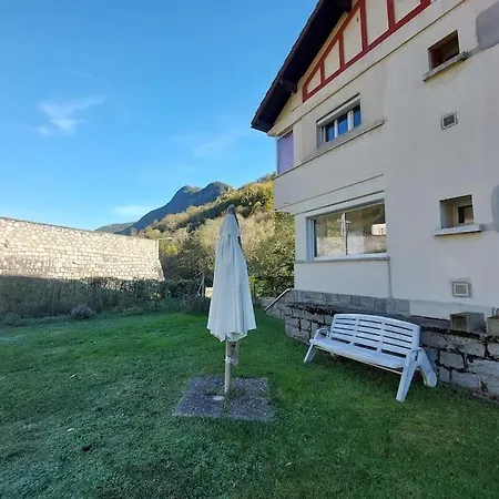 Beau Jardin Proche Randonnee Calme Plain Pied * Auzat